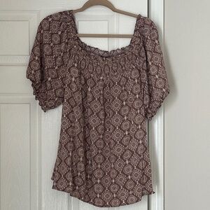 Brand New Torrid Gauze Smocked Yoke Top in Rose Taupe Size 1 1X 14-16 Plus